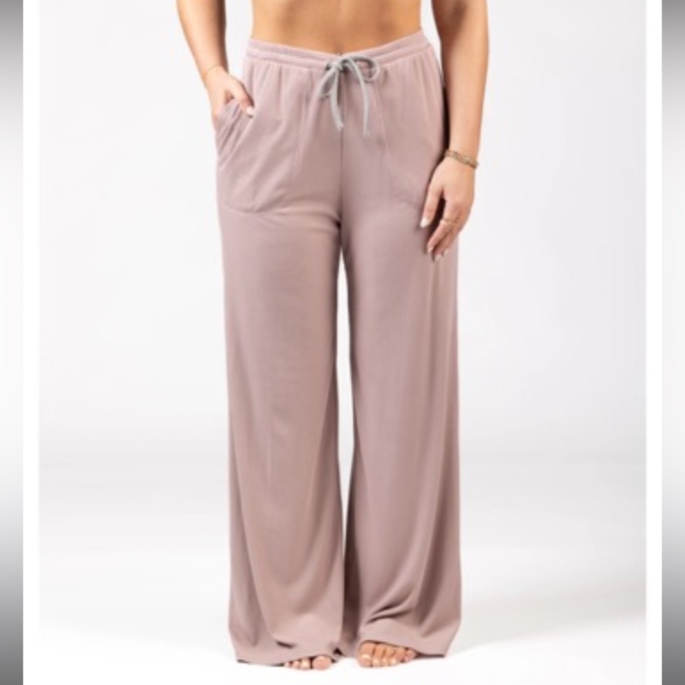 ✨ Soft Lounge Rib Wide Leg Pants